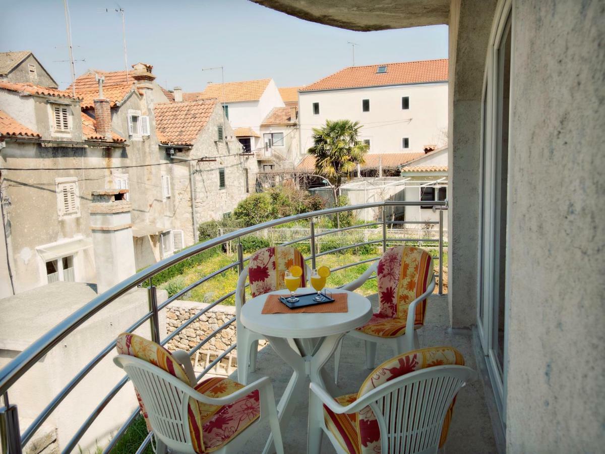 Apartmani Fortuna Зларин Экстерьер фото