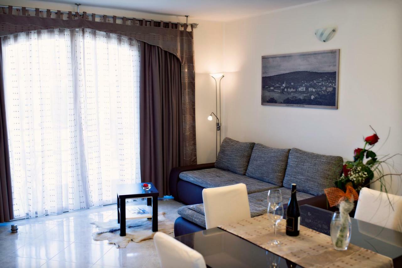 Apartmani Fortuna Зларин Экстерьер фото