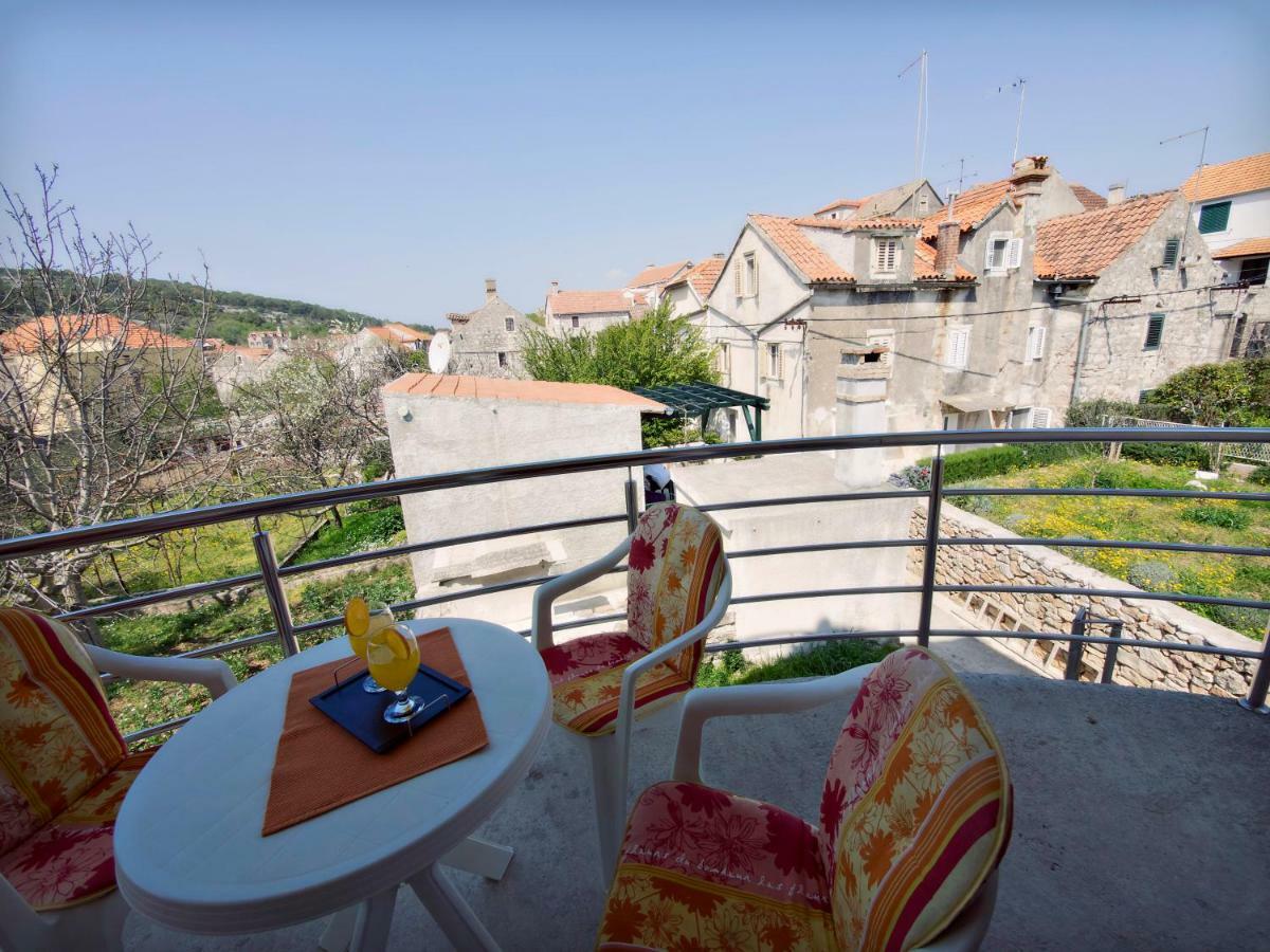Apartmani Fortuna Зларин Экстерьер фото